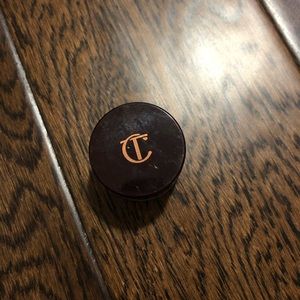 Charlotte Tilbury eyes to mesmerize cream shadow